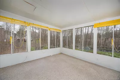 12 Julie Drive, Fishkill, NY 12533 - Photo 10