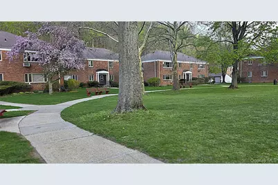 54 Lawrence Drive #D, White Plains, NY 10603 - Photo 42