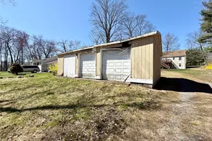 2882 Lexington Ave, Mohegan Lake, NY 10547 - Photo 6