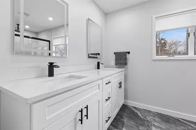 3 Harbor Road, Hampton Bays, NY 11946 - Photo 22