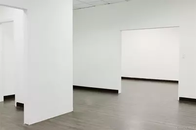 42-05 Parsons Boulevard #C1, Flushing, NY 11355 - Photo 2