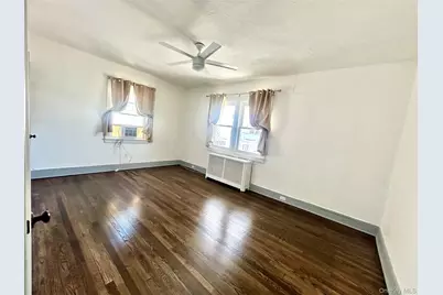 105 Mitchell Ave, Long Beach, NY 11561 - Photo 26