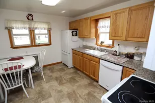 11 Highview Ave, Callicoon, NY 12723 - Photo 16