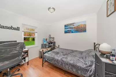 270 26th Street, Copiague, NY 11726 - Photo 14