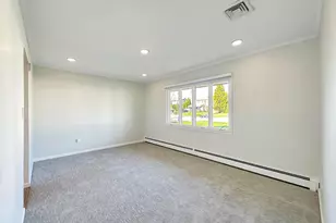 18 Lloyd Ln, Nesconset, NY 11767 - Photo 14