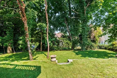 106 Bronxville Road, Bronxville, NY 10708 - Photo 36