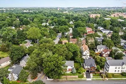 106 Bronxville Road, Bronxville, NY 10708 - Photo 38