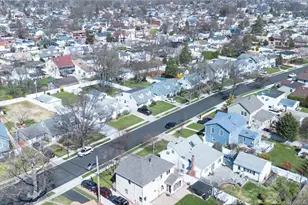 758 Wyngate Dr E, Valley Stream, NY 11580 - Photo 22