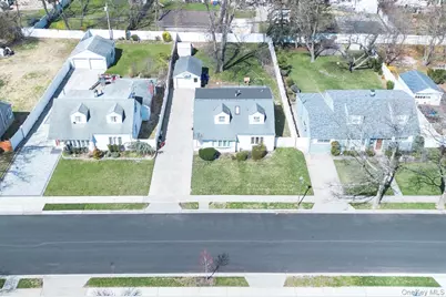 758 Wyngate Drive E, Valley Stream, NY 11580 - Photo 20