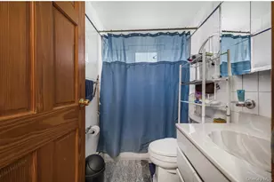 758 Wyngate Dr E, Valley Stream, NY 11580 - Photo 24