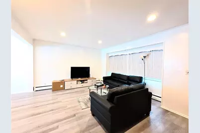 10 Kings Park Road, Commack, NY 11725 - Photo 2