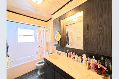 10 Kings Park Road, Commack, NY 11725 - Photo 14