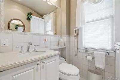 353 Bedford Avenue, Uniondale, NY 11553 - Photo 36