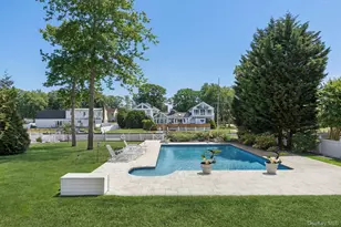 8 Canal Way, Hampton Bays, NY 11946 - Photo 18
