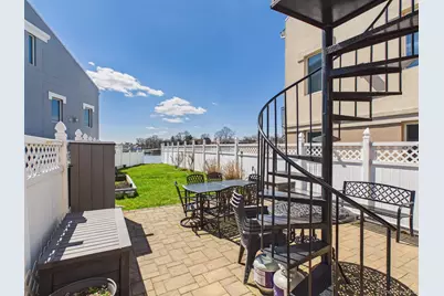 3318 Griswold Avenue, Bronx, NY 10465 - Photo 16