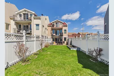 3318 Griswold Avenue, Bronx, NY 10465 - Photo 14