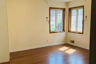 26-43 211th St, Bayside, NY 11360 - Photo 8