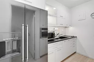 10 N Broadway, White Plains, NY 10601 - Photo 16
