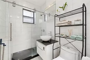 10 N Broadway, White Plains, NY 10601 - Photo 18