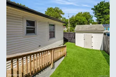 8 Townsend Street, Beacon, NY 12508 - Photo 18