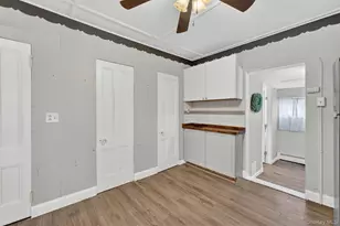 184 Dubois St, Newburgh, NY 12550 - Photo 18