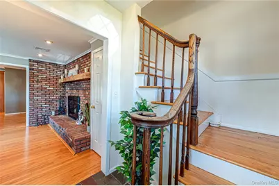 54 Westfield Drive, Centerport, NY 11721 - Photo 6