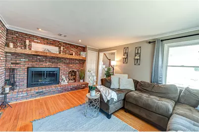 54 Westfield Drive, Centerport, NY 11721 - Photo 10