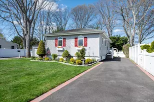 76 Beatrice Ave, West Islip, NY 11795 - Photo 30