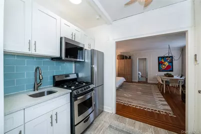 151 Centre Avenue #5B, New Rochelle, NY 10805 - Photo 4