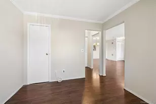 100 S Cambridge Dr S, Copiague, NY 11726 - Photo 12