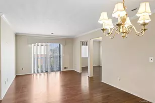 100 S Cambridge Dr S, Copiague, NY 11726 - Photo 8