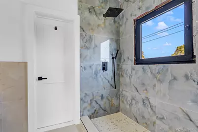 557 Knoll Court, Seaford, NY 11783 - Photo 20