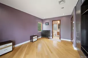 49-02 Marathon Pkwy, Little Neck, NY 11362 - Photo 22