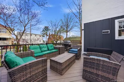 107 Edgewood Avenue, Yonkers, NY 10704 - Photo 38