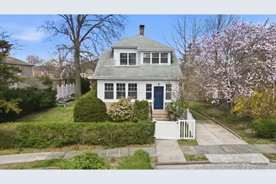 107 Edgewood Avenue, Yonkers, NY 10704 - Photo 2