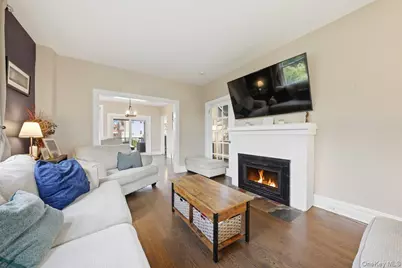 107 Edgewood Avenue, Yonkers, NY 10704 - Photo 18