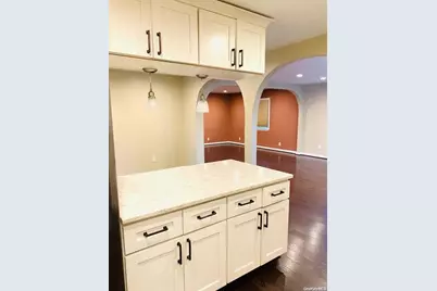 23 Ginny Lane, Bethpage, NY 11714 - Photo 8