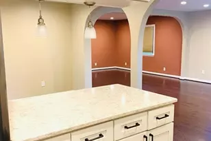 23 Ginny Ln, Bethpage, NY 11714 - Photo 8