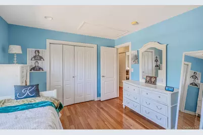 5 Province Drive, South Setauket, NY 11720 - Photo 20