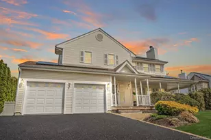 5 Province Dr, South Setauket, NY 11720 - Photo 2