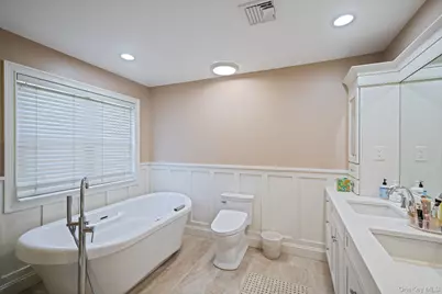 5 Province Drive, South Setauket, NY 11720 - Photo 24