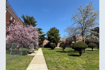 138-29 Jewel Avenue #1C, Flushing, NY 11367 - Photo 10