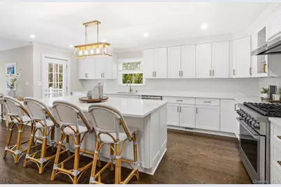 12 S Canterbury Road S, Harrison, NY 10528 - Photo 8
