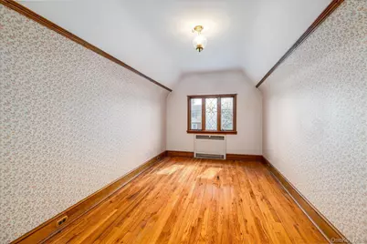 40 Horton Street, Malverne, NY 11565 - Photo 22