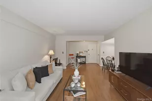 280 Collins Ave, Mount Vernon, NY 10552 - Photo 4