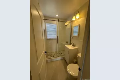 40 Winchester Avenue #2A, Yonkers, NY 10710 - Photo 6