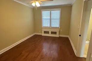 40 Winchester Ave, Yonkers, NY 10710 - Photo 18