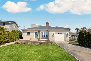 2 E Lido Prom, Lindenhurst, NY 11757 - Photo 2