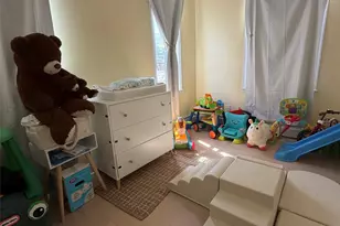 22-22 Lee St, Whitestone, NY 11357 - Photo 10