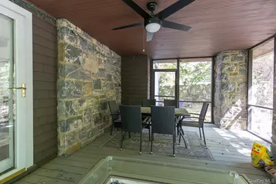 557 Martling Avenue, Tarrytown, NY 10591 - Photo 20